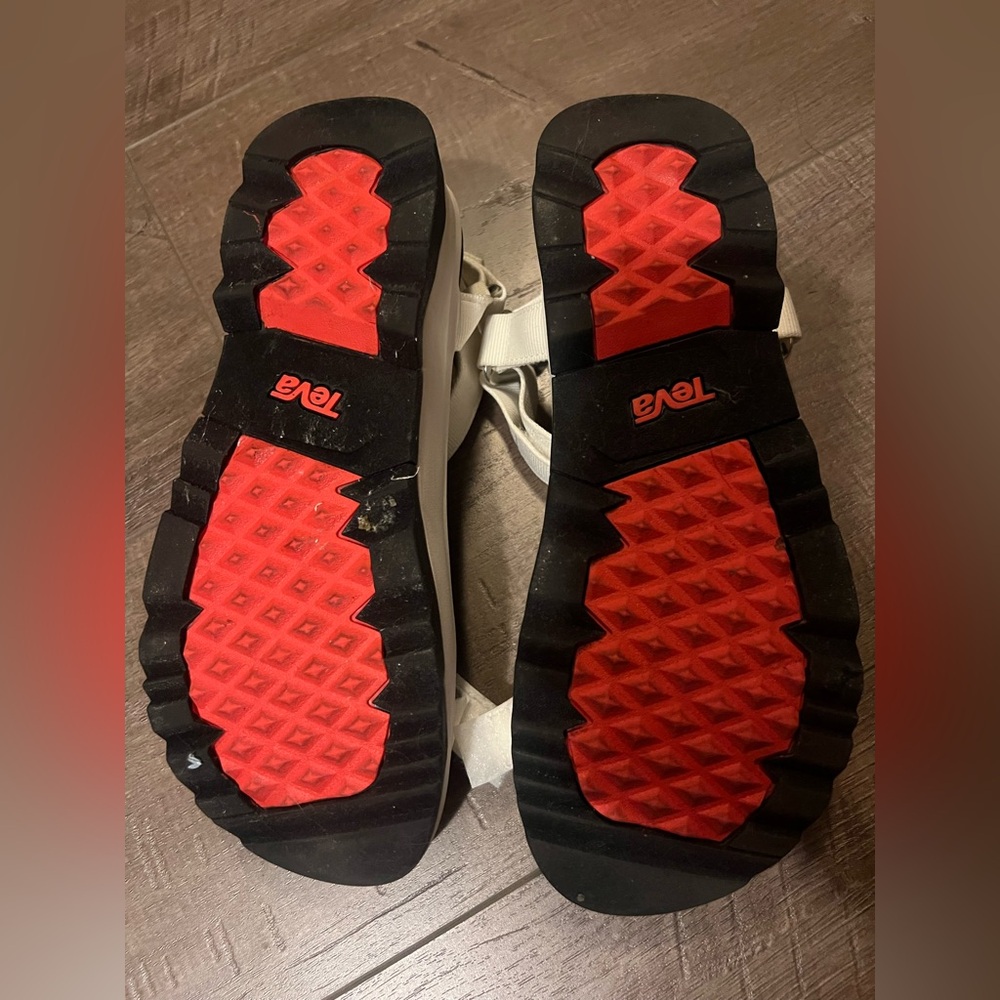 Teva Jadito Universal Comfort Sandal - Picture 7 of 11